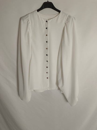 AN&amp;BE. White blouse with Ts sleeves