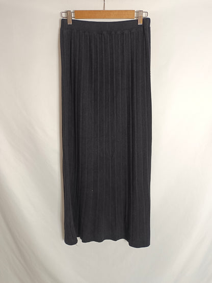 KLASIKS. Falda punto negra T.u(s/m)