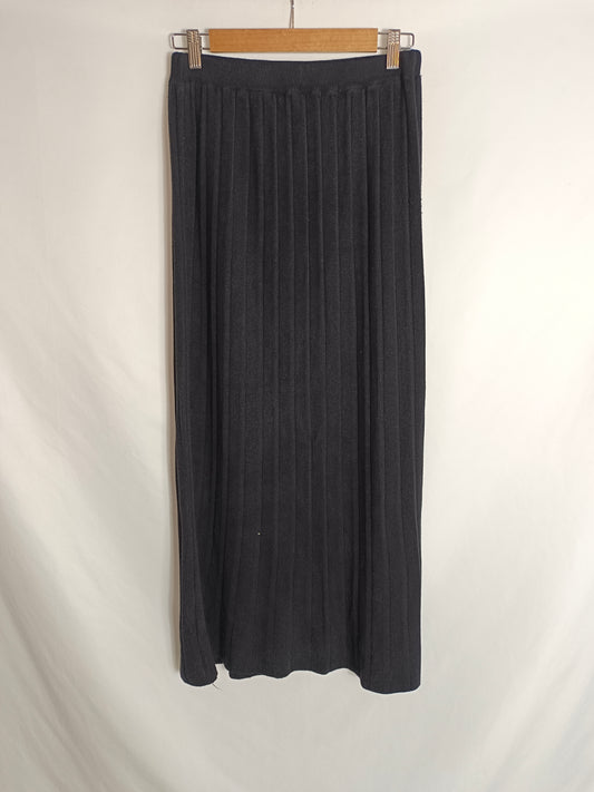 KLASIKS. Falda punto negra T.u(s/m)