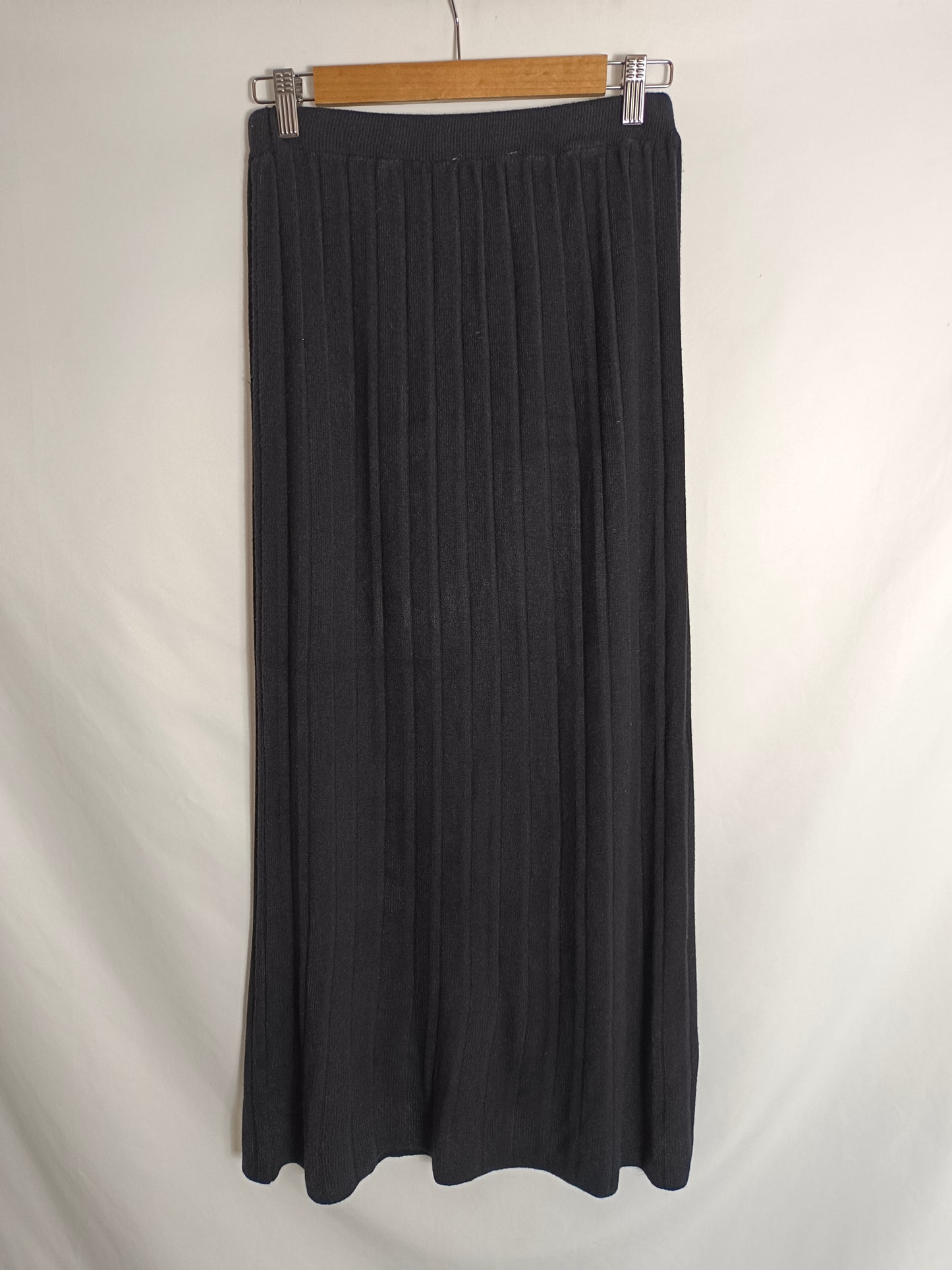 KLASIKS. Falda punto negra T.u(s/m)