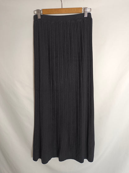 KLASIKS. Falda punto negra T.u(s/m)