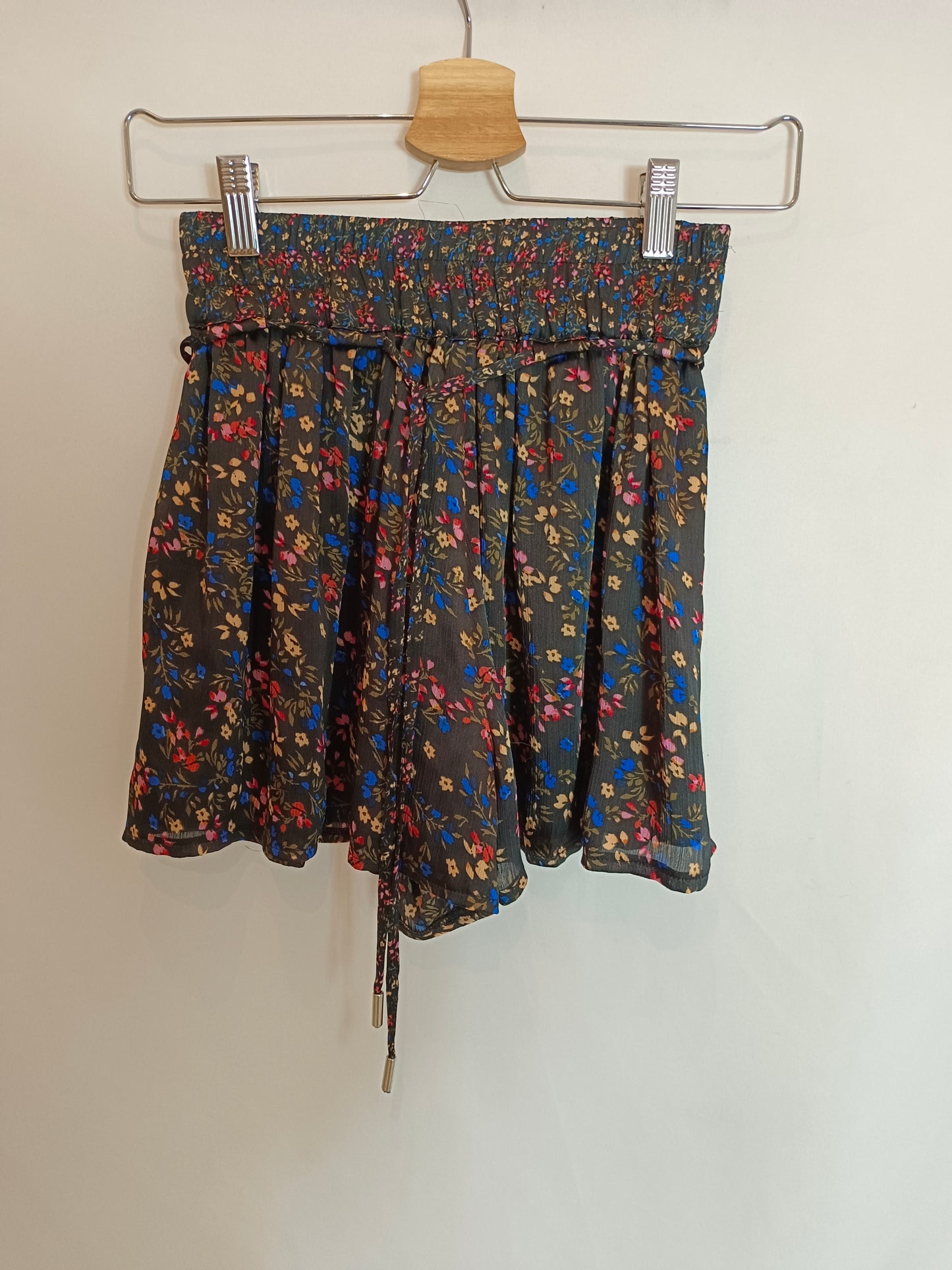 falda-pantalón flores – Hibuy market - Main Image