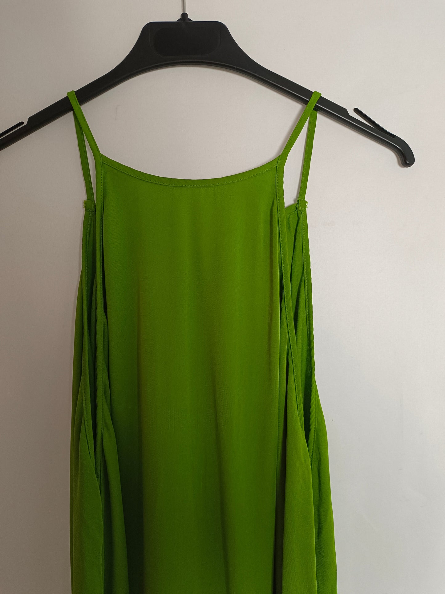 ZARA. Vestido largo verde T.m