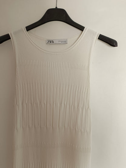 ZARA. Vestido largo punto blanco T.m