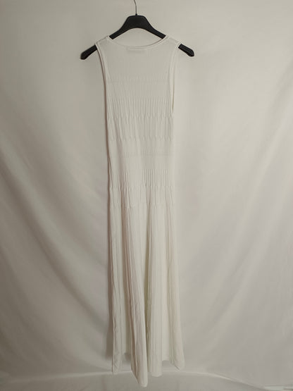 ZARA. Vestido largo punto blanco T.m