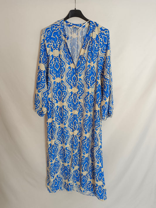 ZARA. Vestido beige estampado T.s