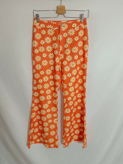 PEPITAS. Pantalón naranja flores T.m