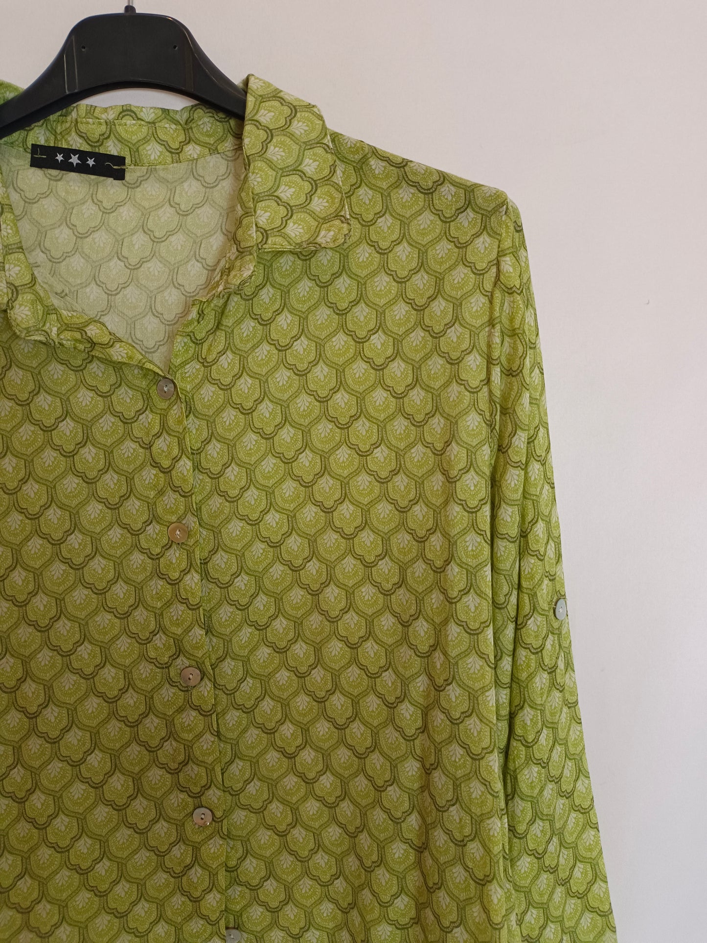 OTRAS. Blusa verde estampada TU(s)