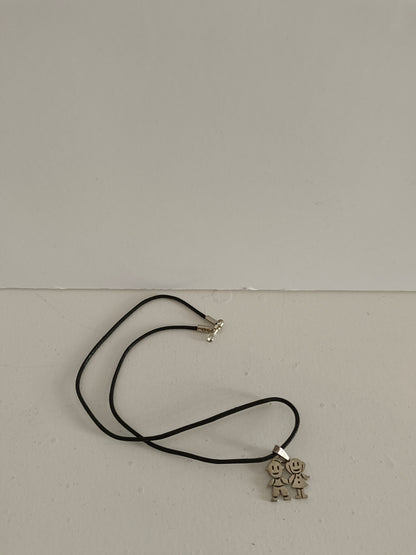 OTRAS. Colgante niños