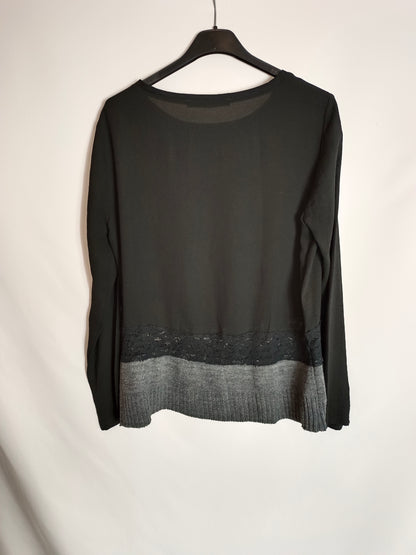 ZARA. Blusa negra doble textura T.m