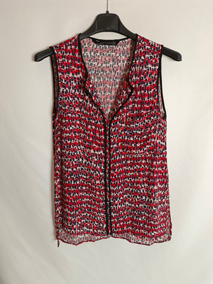 ZARA. Top estampado rojo T.xs