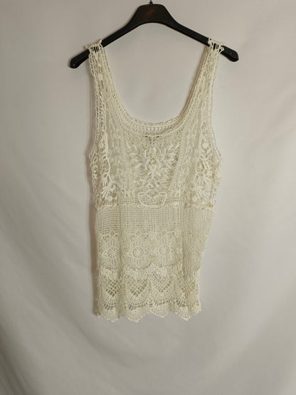 ZARA. Top blanco croché T.s