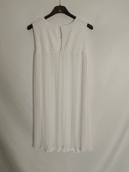 MASSIMO DUTTI. Vestido blanco plisado T.xs