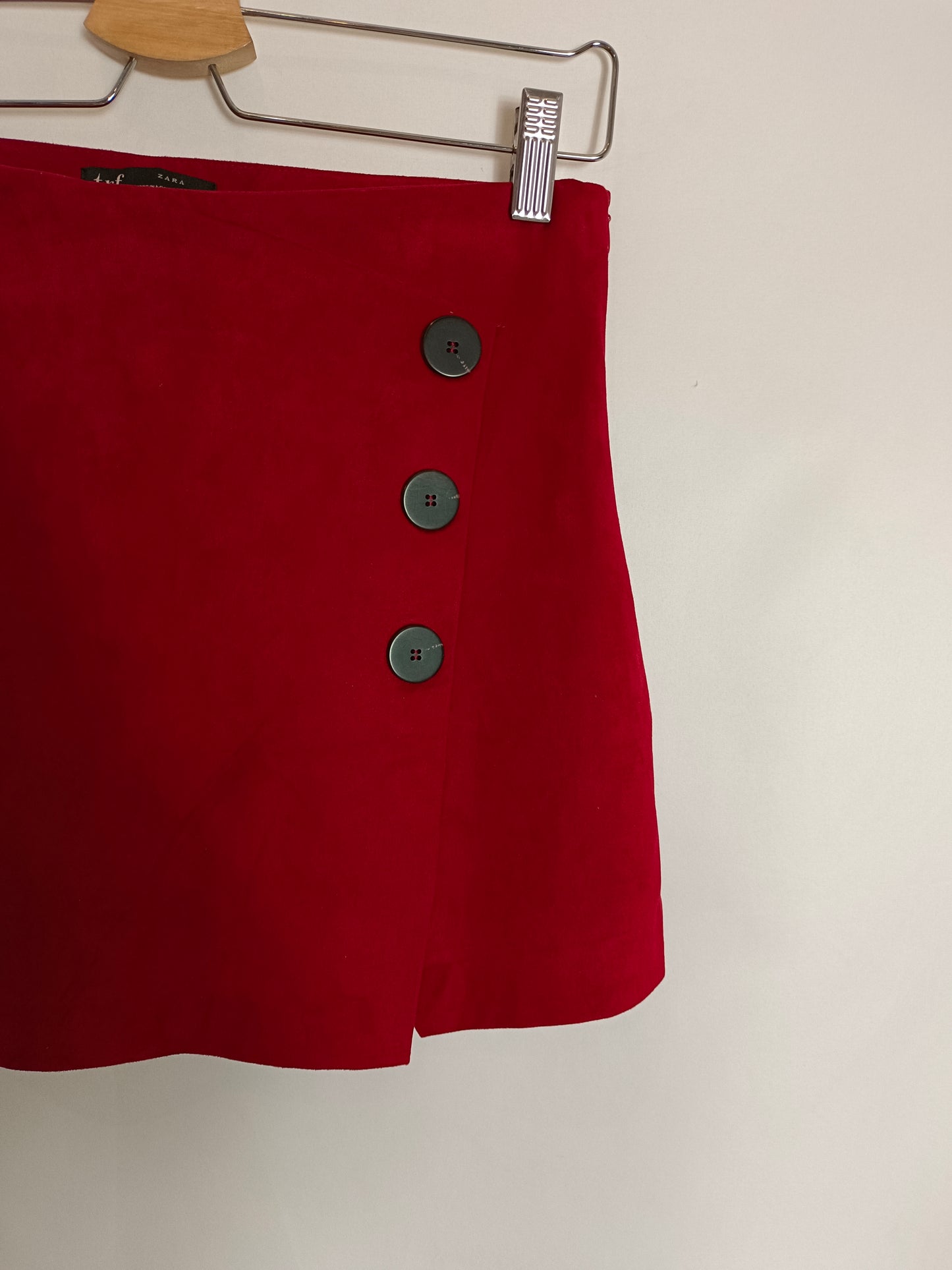 ZARA. Suede skirt-pants Tm