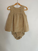 COCONUT. Vestido vestido y culetin beige  pana T.9-12 meses