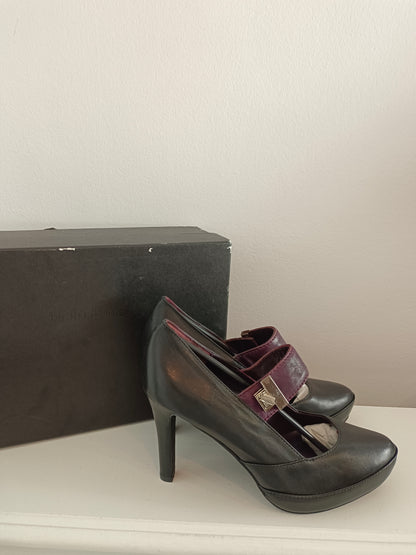 BIMBA Y LOLA. Zapatos tacón hebilla T.38