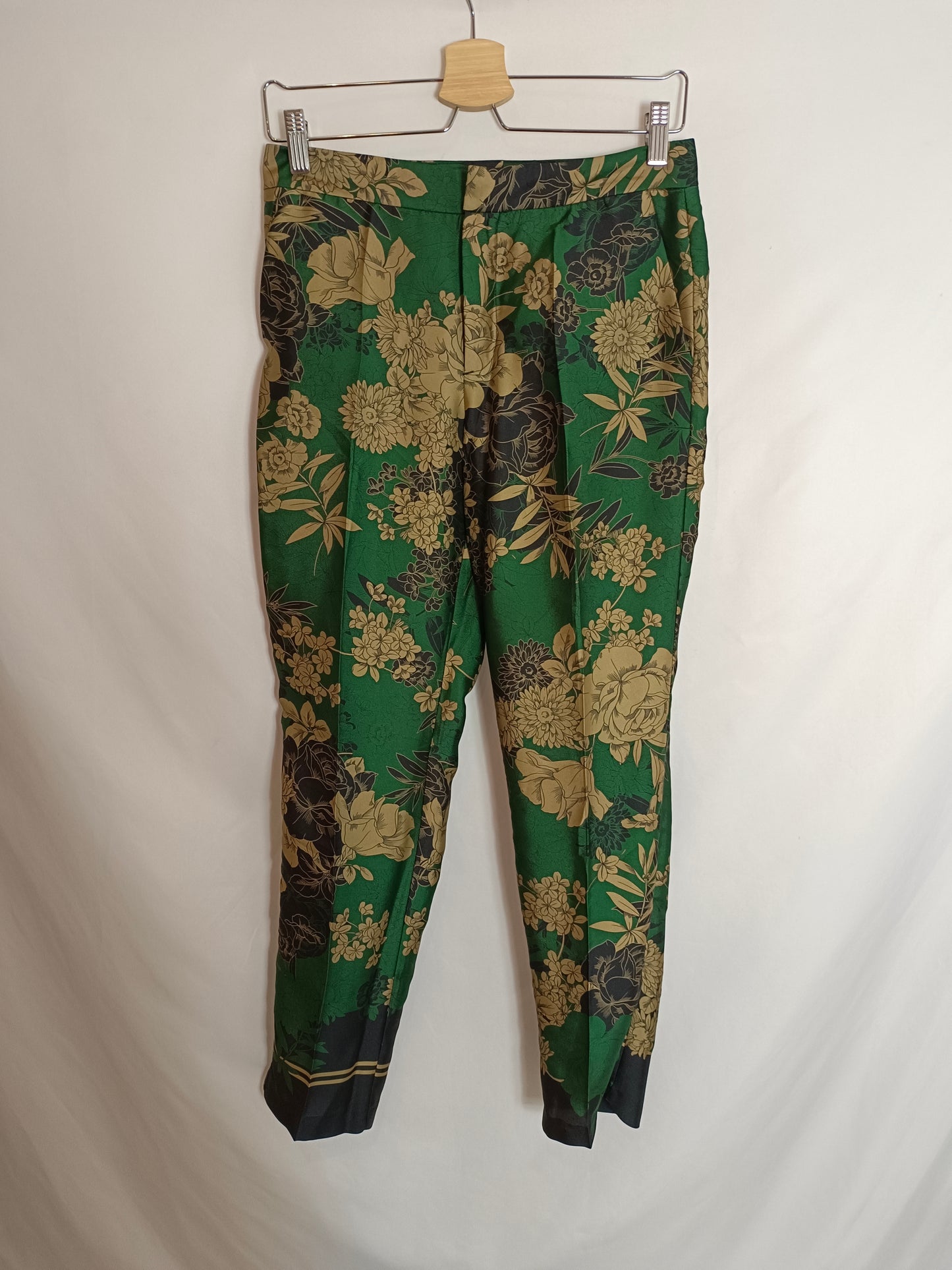 ZARA. Green floral blazer Ts