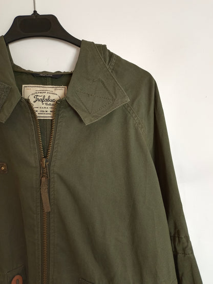 ZARA. Parka verde cremallera T.m'