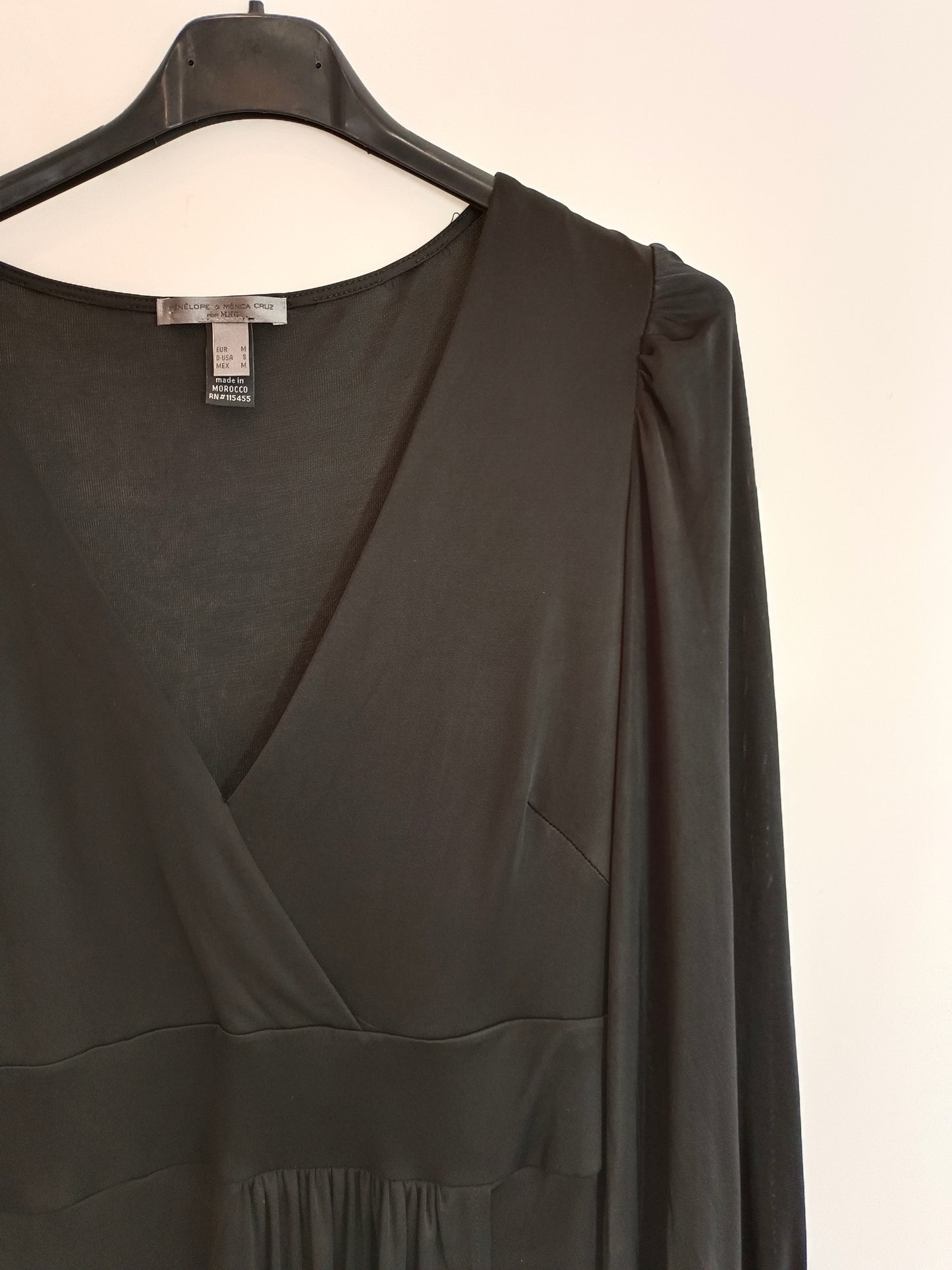 MANGO. Long black dress Tm