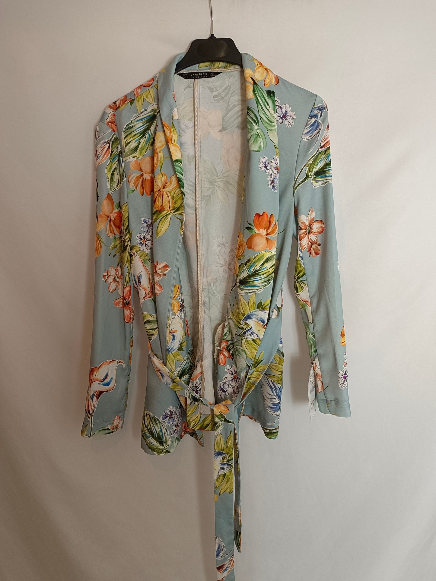 ZARA. Blazer azul flores T.s