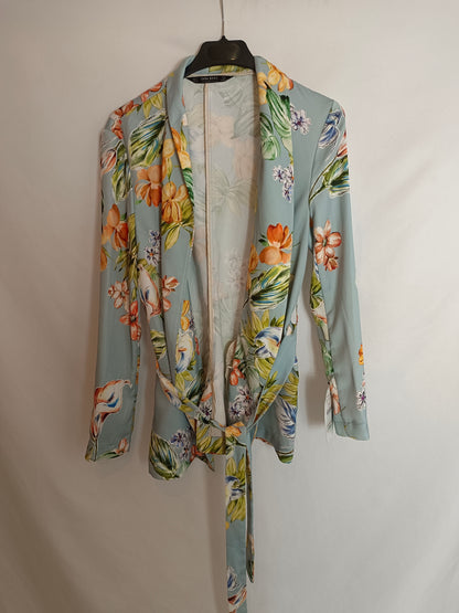 ZARA. Blazer azul flores T.s