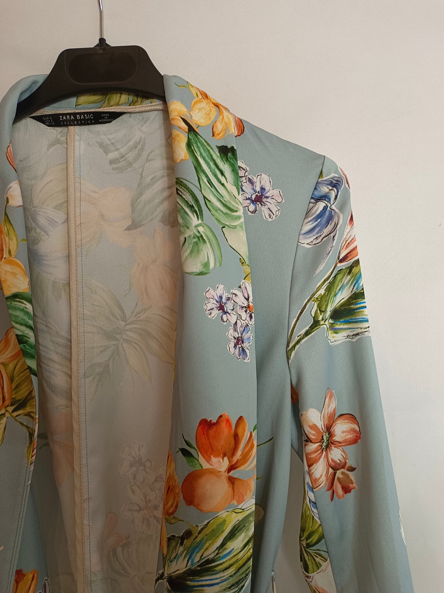 ZARA. Blazer azul flores T.s