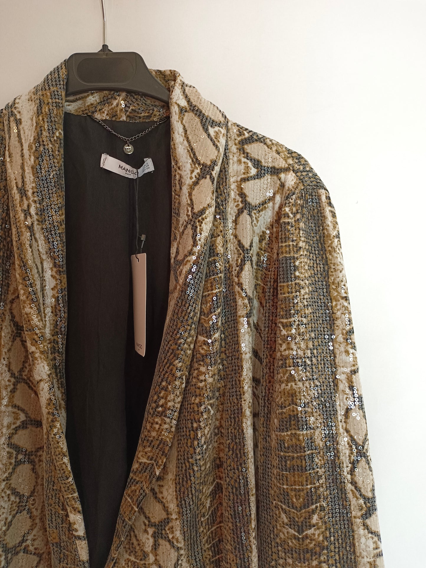 MANGO. Blazer print lentejuelas T.s