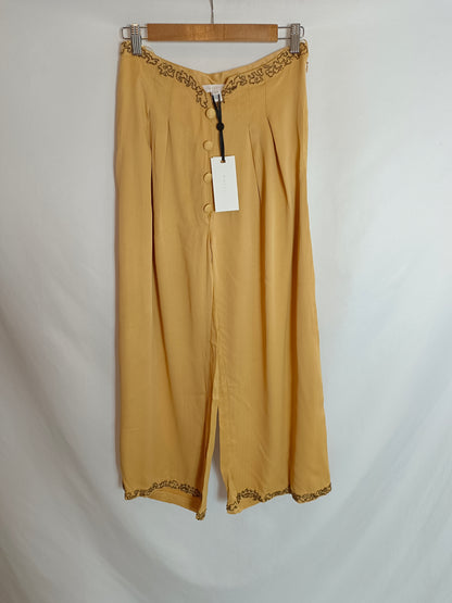INTROPIA. Pantalón culotte abalorios T.36