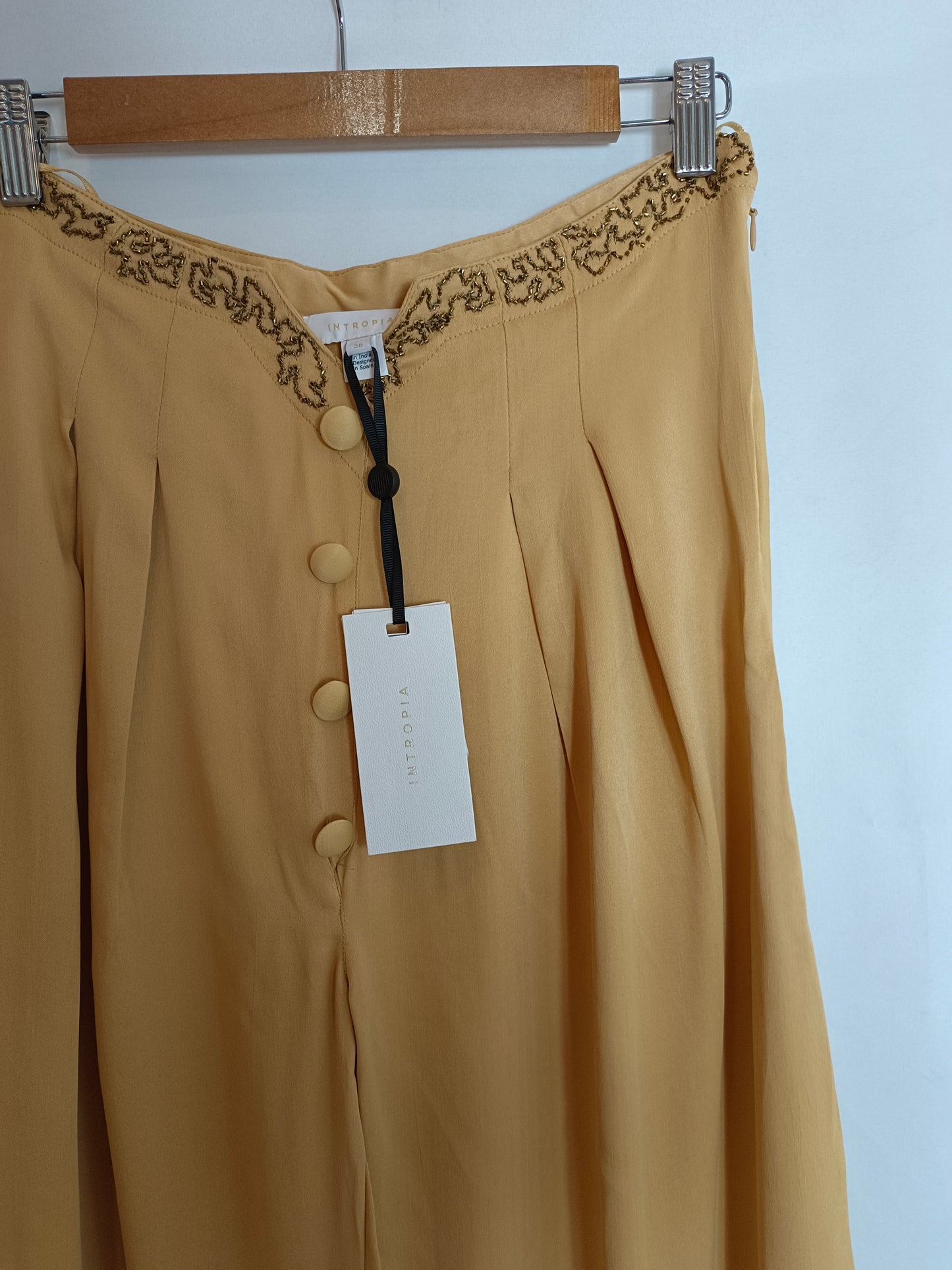 INTROPIA. Pantalón culotte abalorios T.36