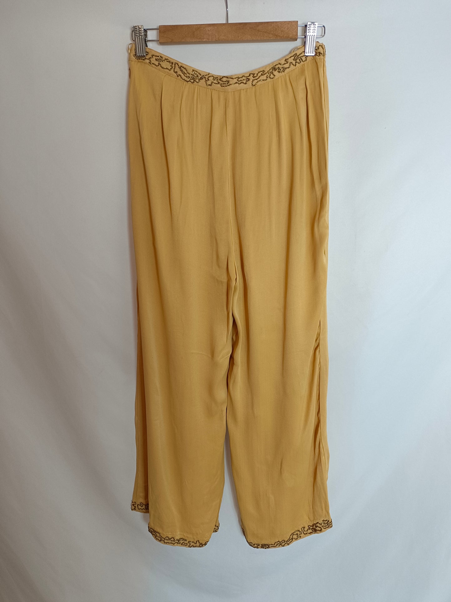 INTROPIA. Pantalón culotte abalorios T.36
