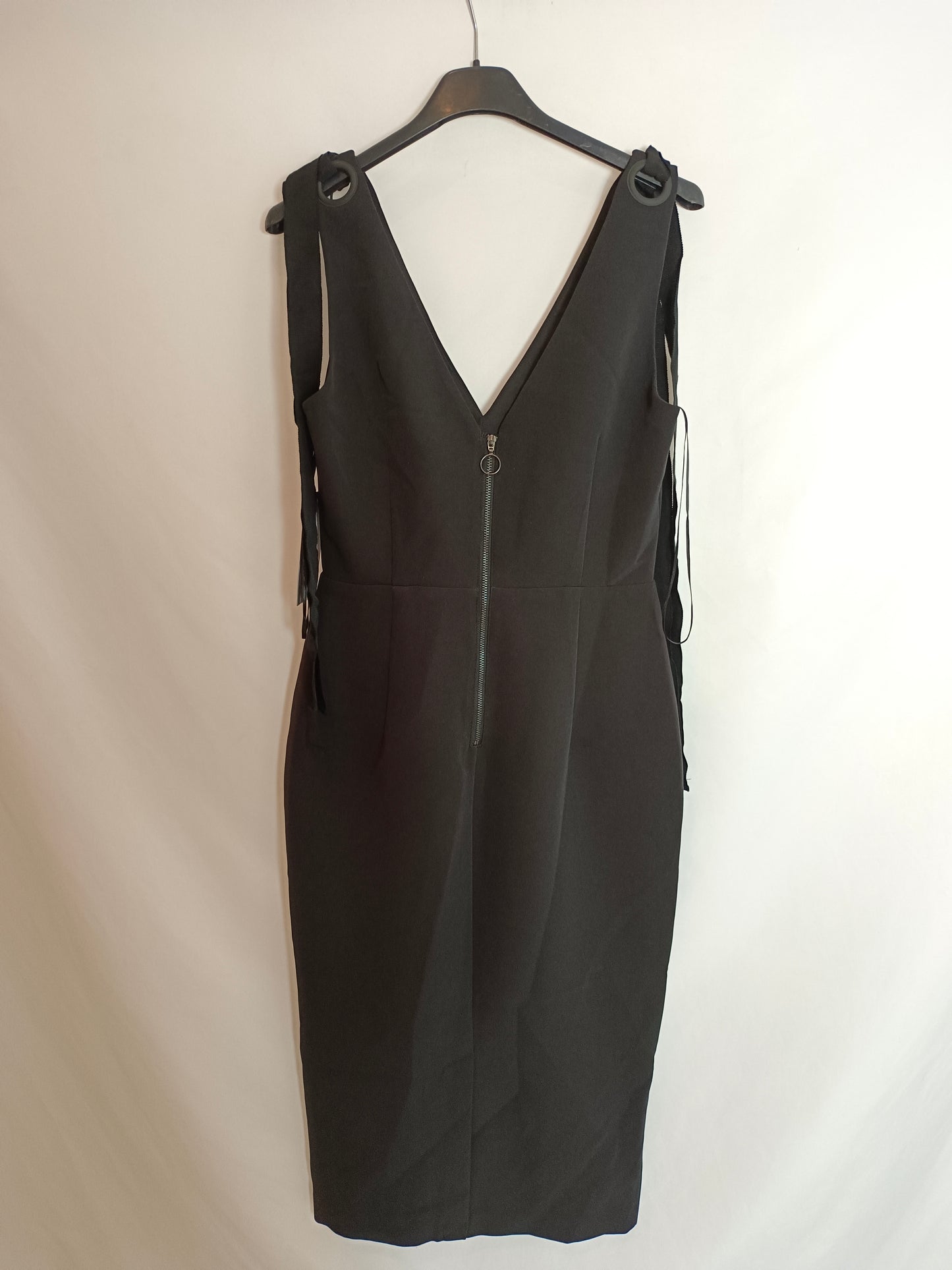 ZARA. Vestido negro midi tachuelas  T.s
