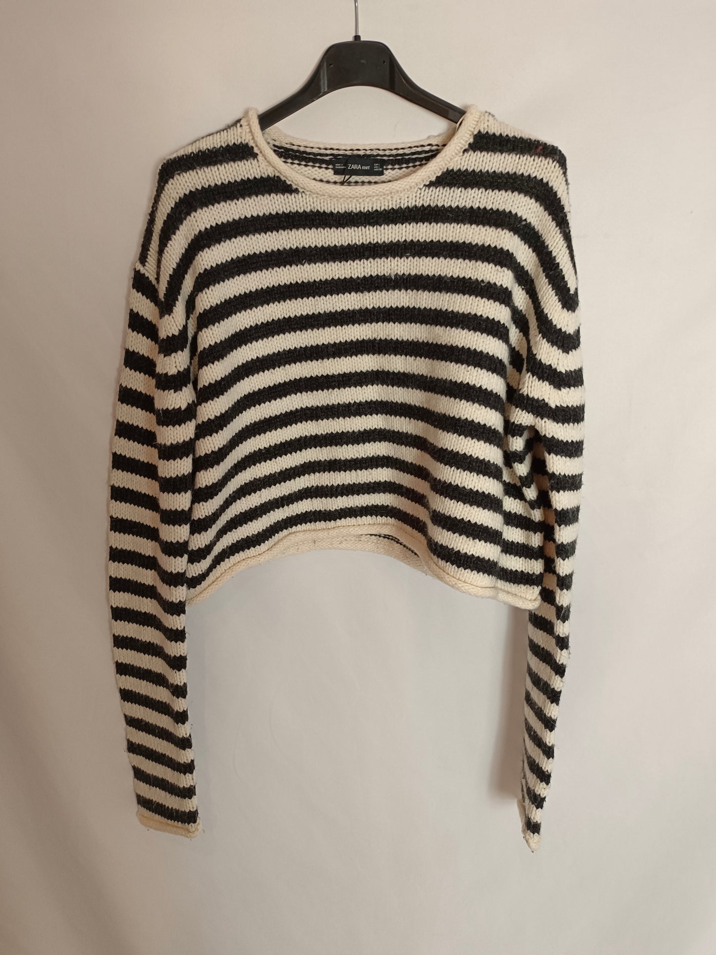 ZARA. Jersey cortito rayas T.L (M)