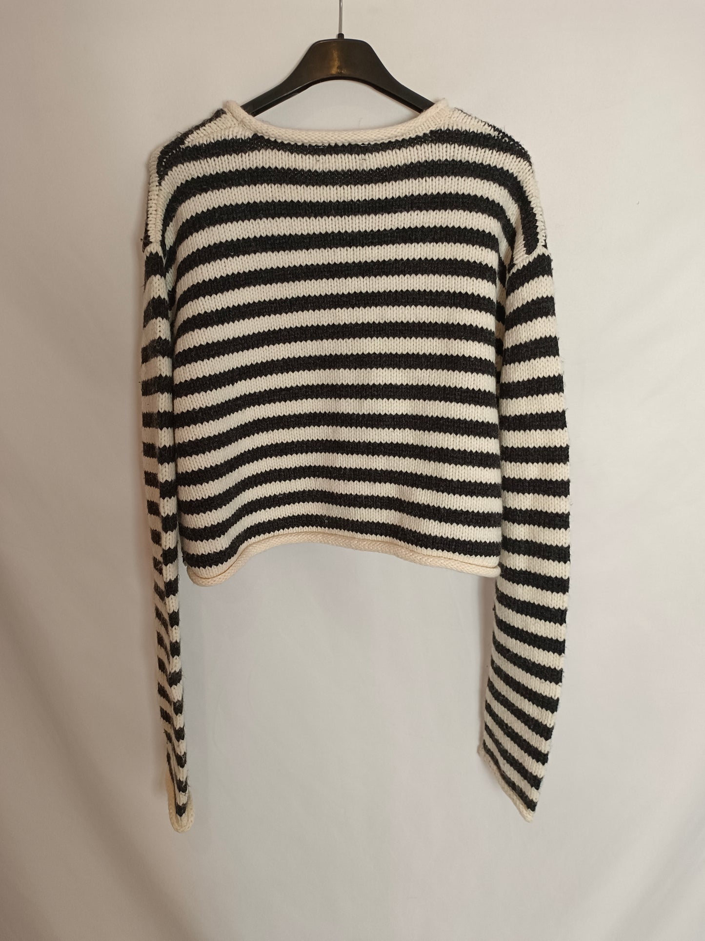 ZARA. Jersey cortito rayas T.L (M)