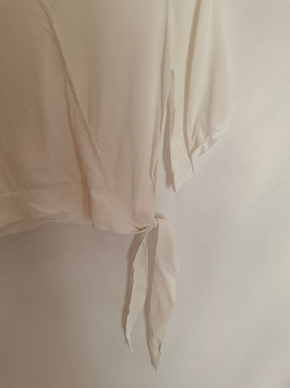 NICOLÍ. Top blanco cruzado lazada T.s