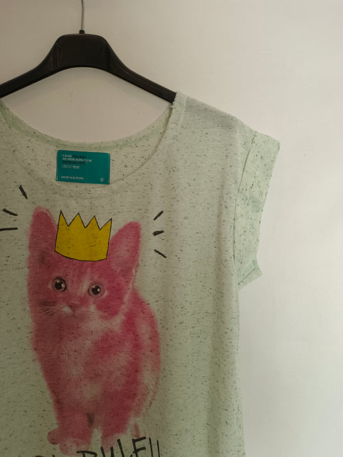 DEAR TEE. Camiseta verde gato T.s
