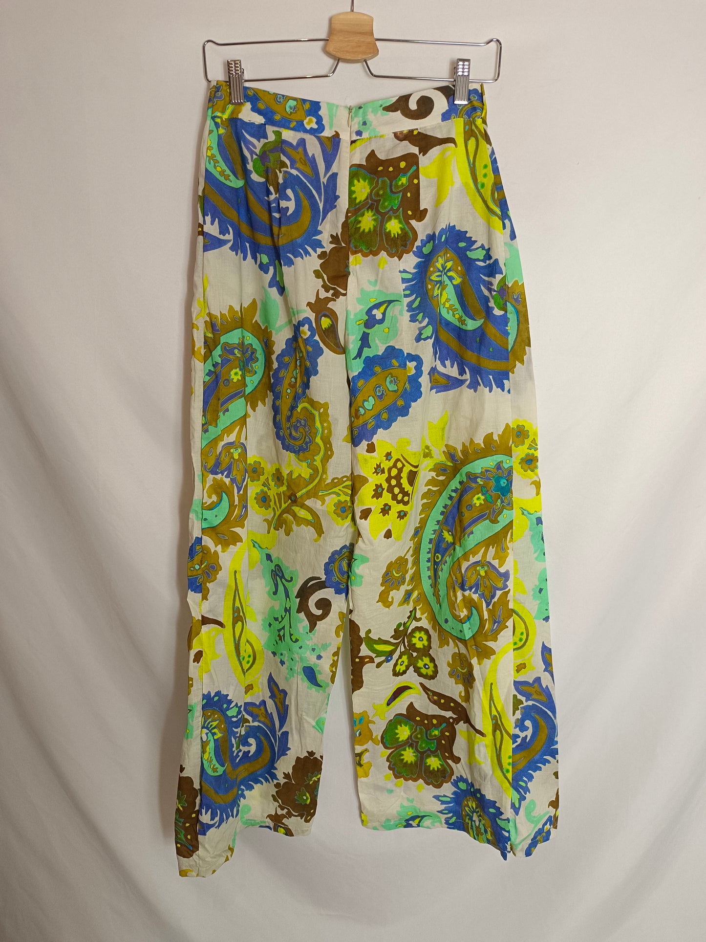 ZARA. Pantalón efecto pareo T.s