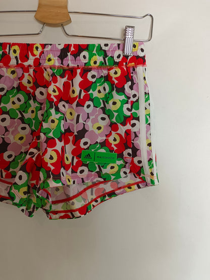 ADIDAS. Floral shorts T.xs