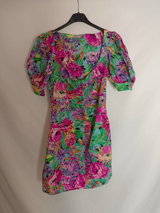 STRADIVARIUS. Vestido corto flores T.m
