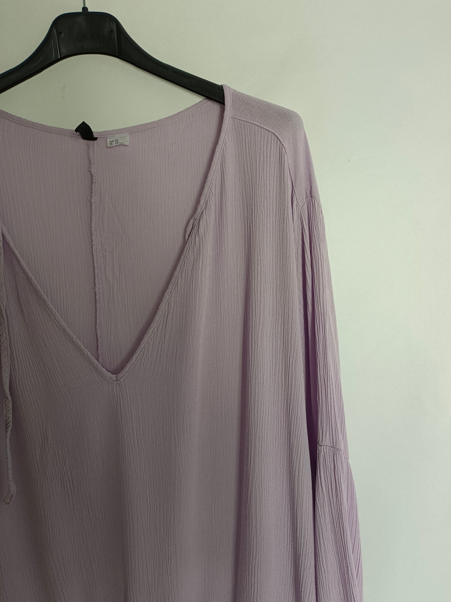 H&M. Vestido corto lila T.4xl