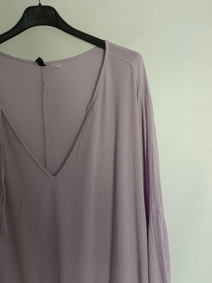 H&M. Vestido corto lila T.4xl