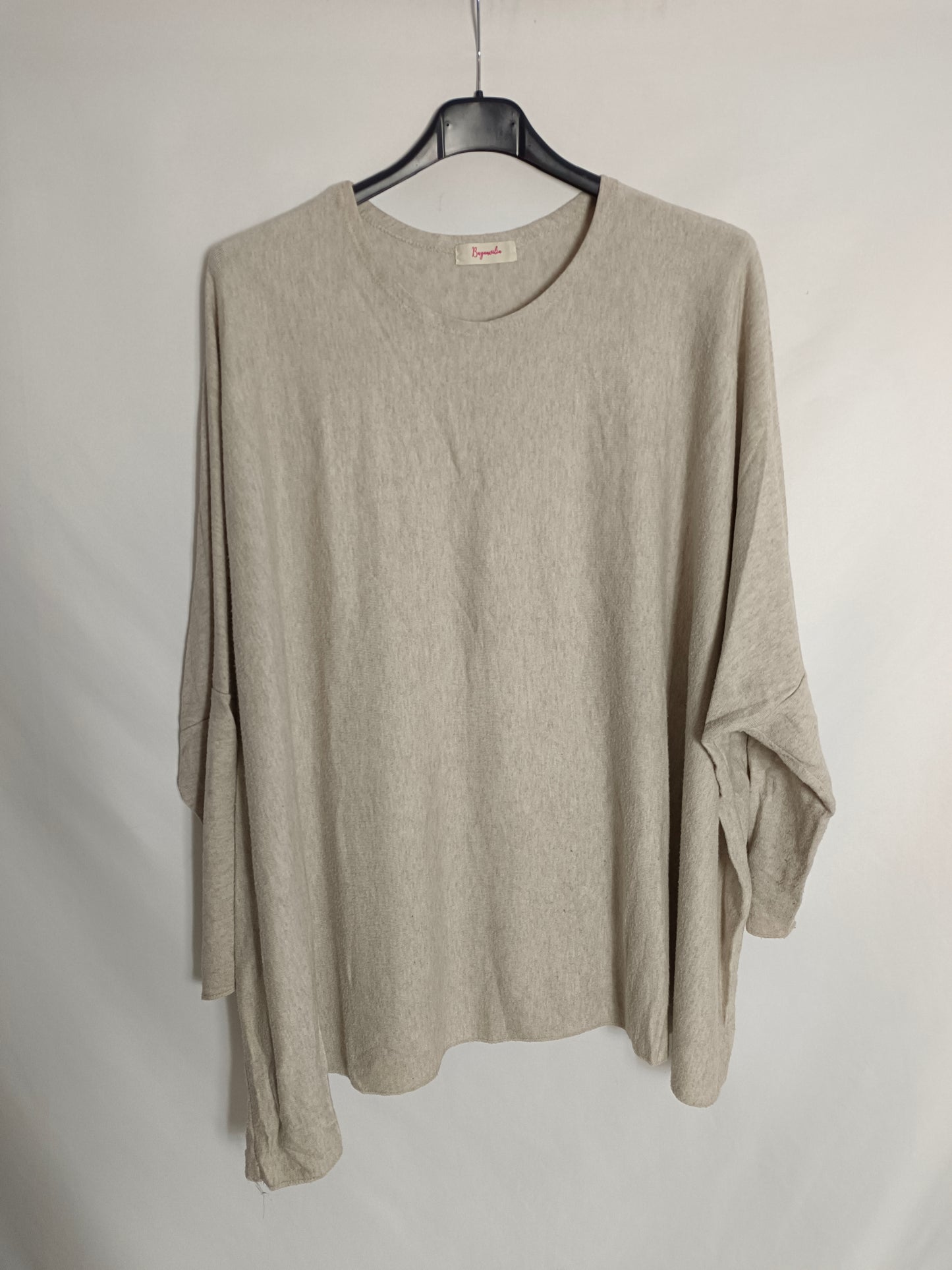BUGANVILLA. Thin beige sweater TU (2xl)