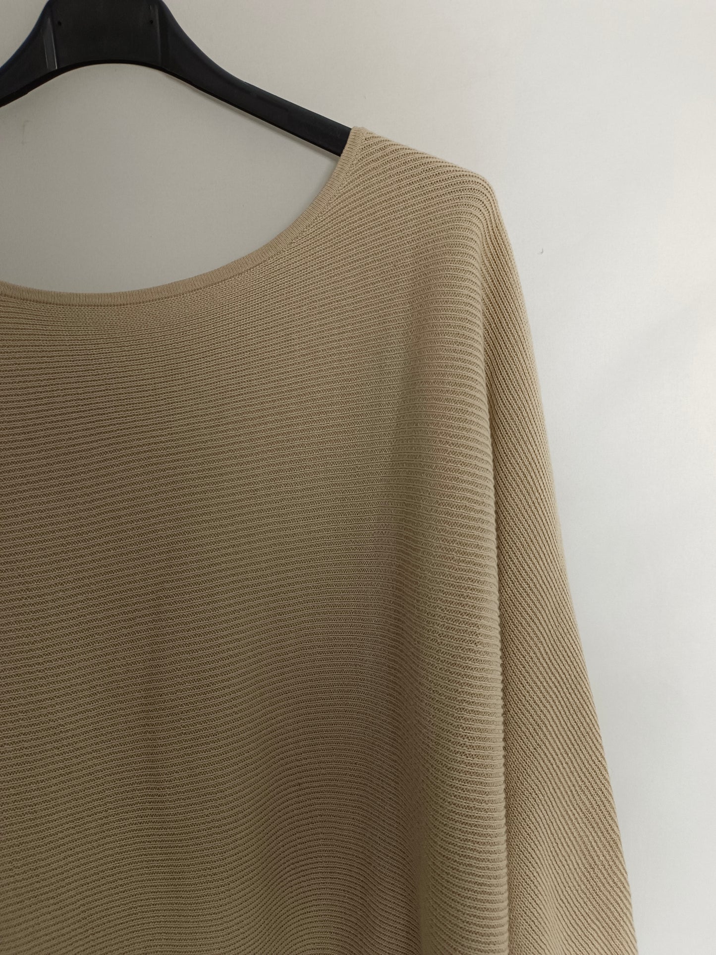 H&M.Jersey beige canalé T.2xl