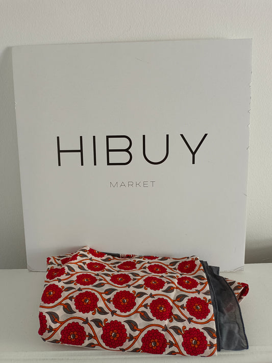 BOUGAINVILIA. White pareo with red flowers