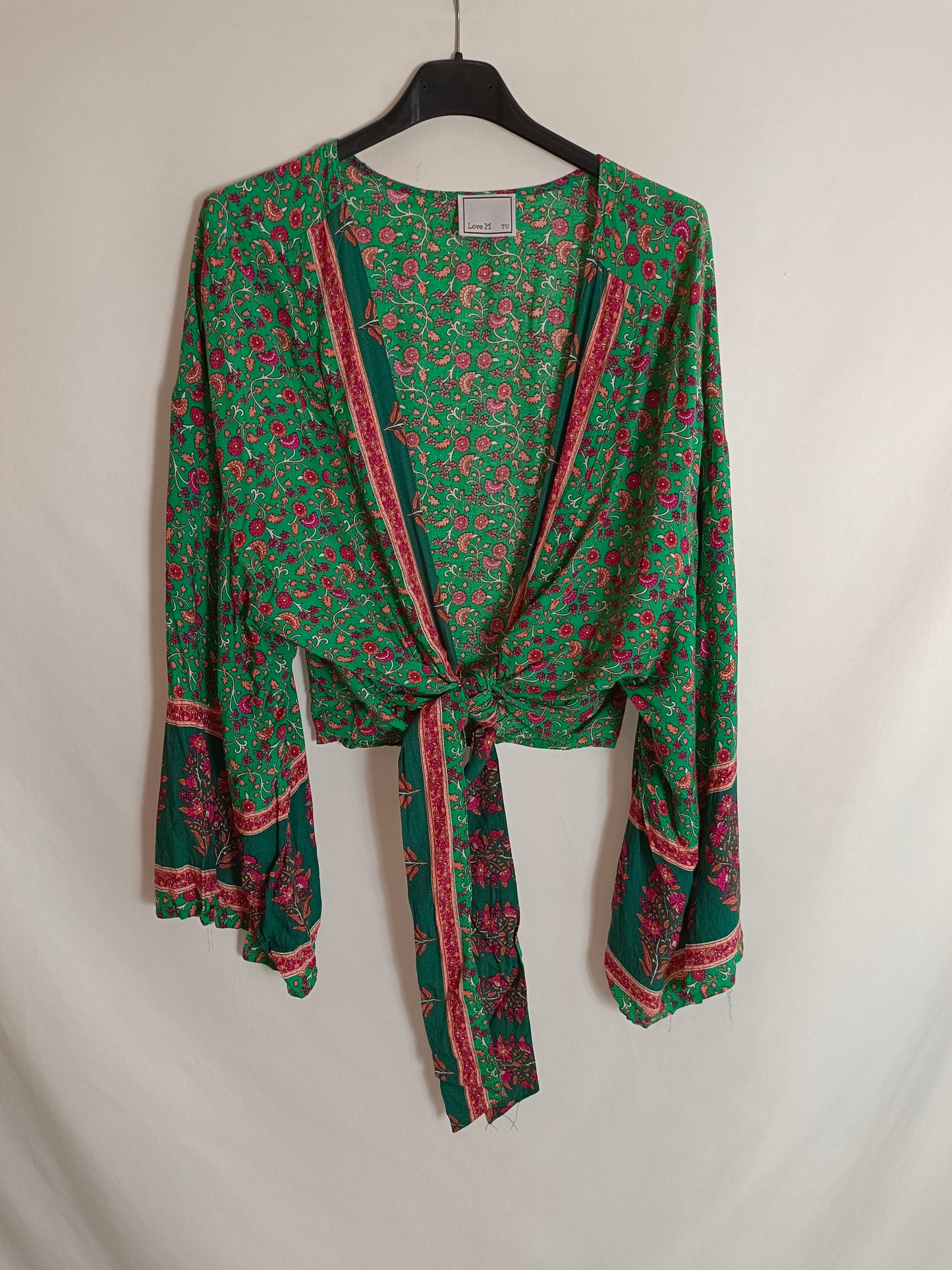 LOVE M. Green floral cross blouse TU (S/M)