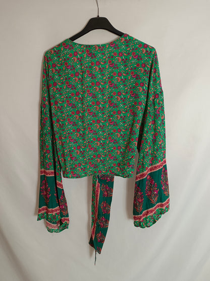LOVE M. Green floral cross blouse TU (S/M)