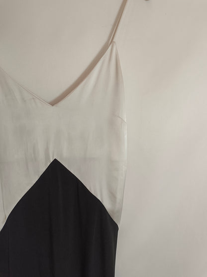 ZARA. Vestido corto bicolor T.s