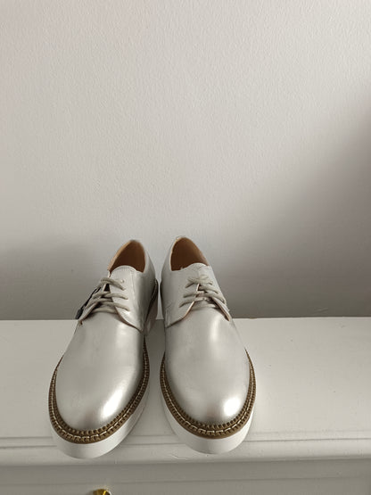 MUSTANG. Zapatos oxford plateados T.38