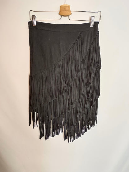 ZARA. Black Ts fringed skirt