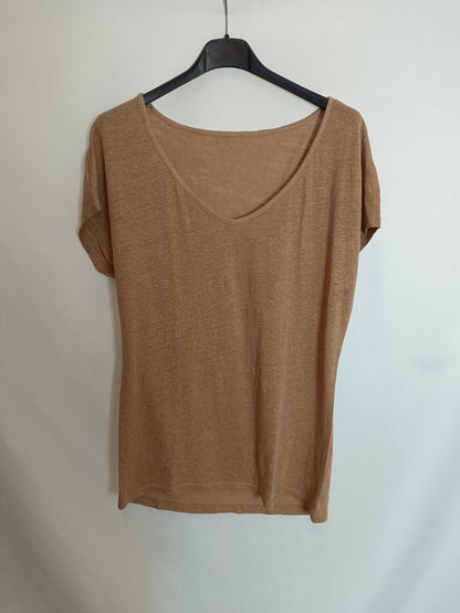 OTHERS. Nude pink T-shirt YOUR(S)