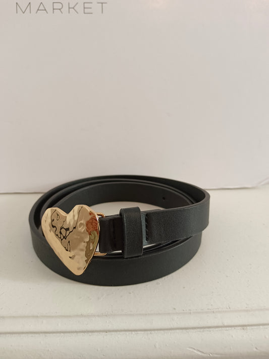 OTHERS. Heart buckle belt